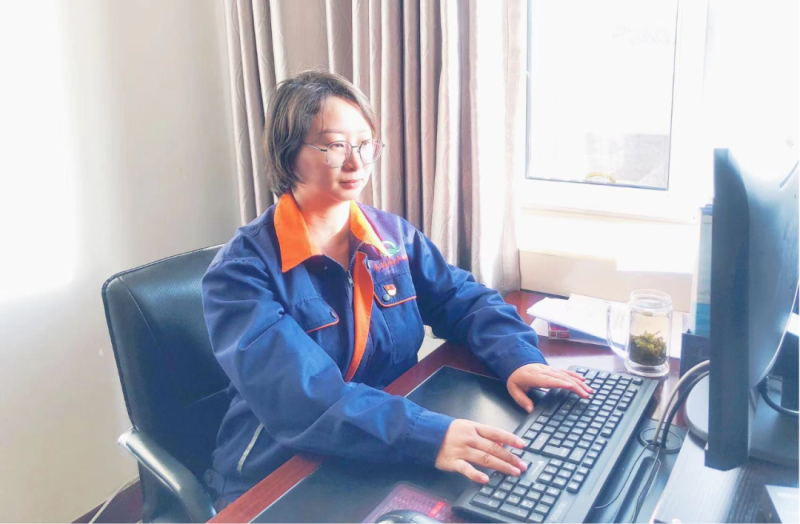 省物產(chǎn)集團(tuán)黨務(wù)工作者、先進(jìn)模范持續(xù)熱議黨的二十大精神（二）