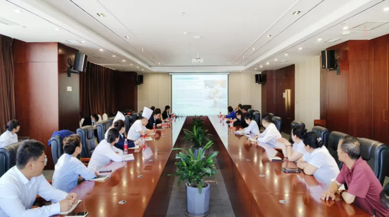 以學(xué)賦能強(qiáng)根基 以講促干育人才&mdash;&mdash;昆侖國(guó)際酒店&ldquo;讀一本專業(yè)書(shū)籍 分享一堂專業(yè)課程&rdquo;活動(dòng)成效顯著