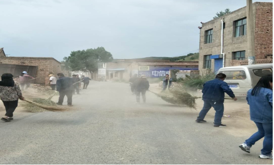 以&ldquo;慶七一&rdquo;為載體，物產(chǎn)工投公司黨委將&ldquo;黨的建設(shè)重點強化年&rdquo;活動向基層延伸